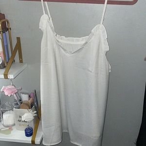 White camisole with ruffled top Sz L